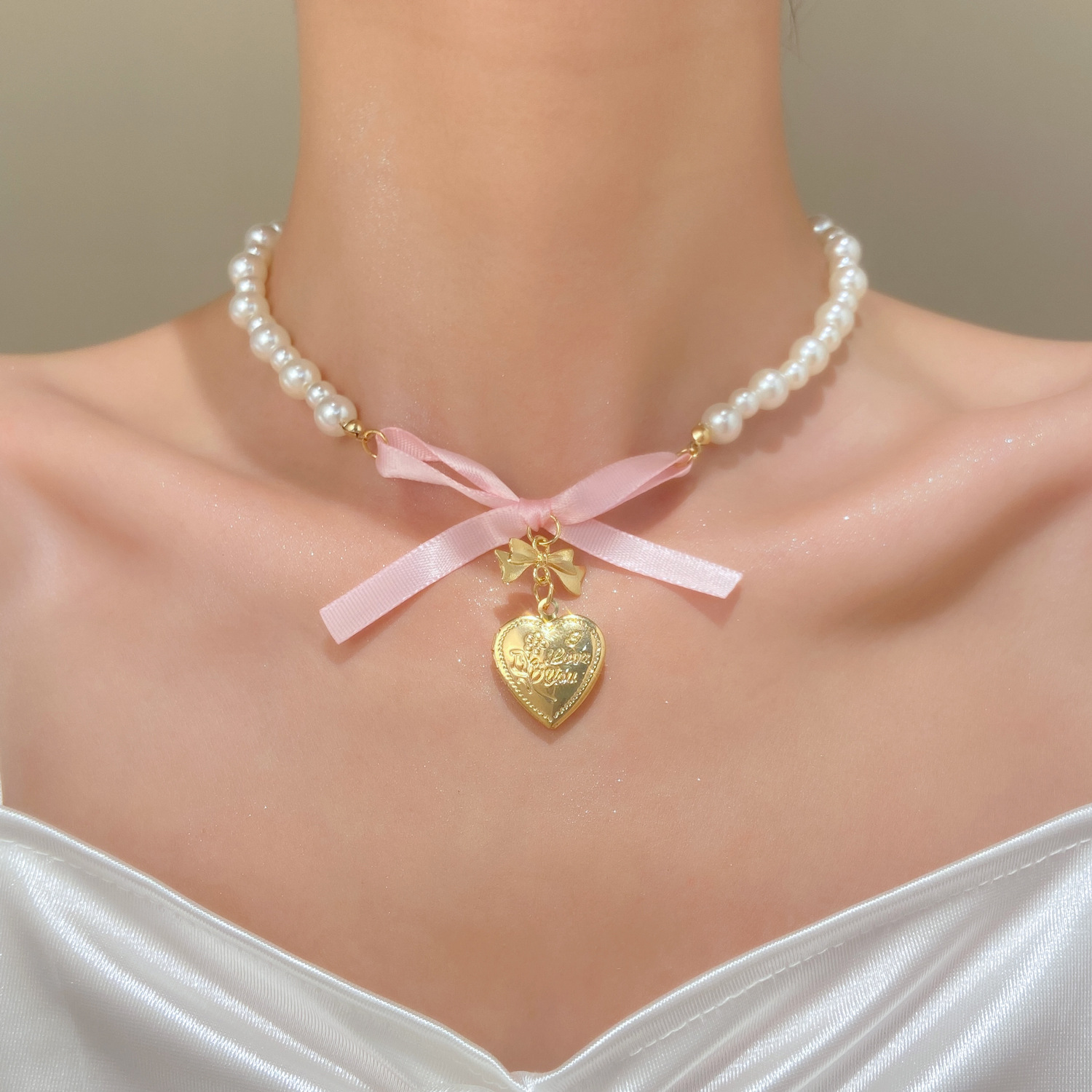 French Romantic Pink Bowknot H - Pearl Trim Chain 评论和价格